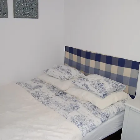 Appartamento Trzypokojowy Na Pietrze Debina (Ustka)